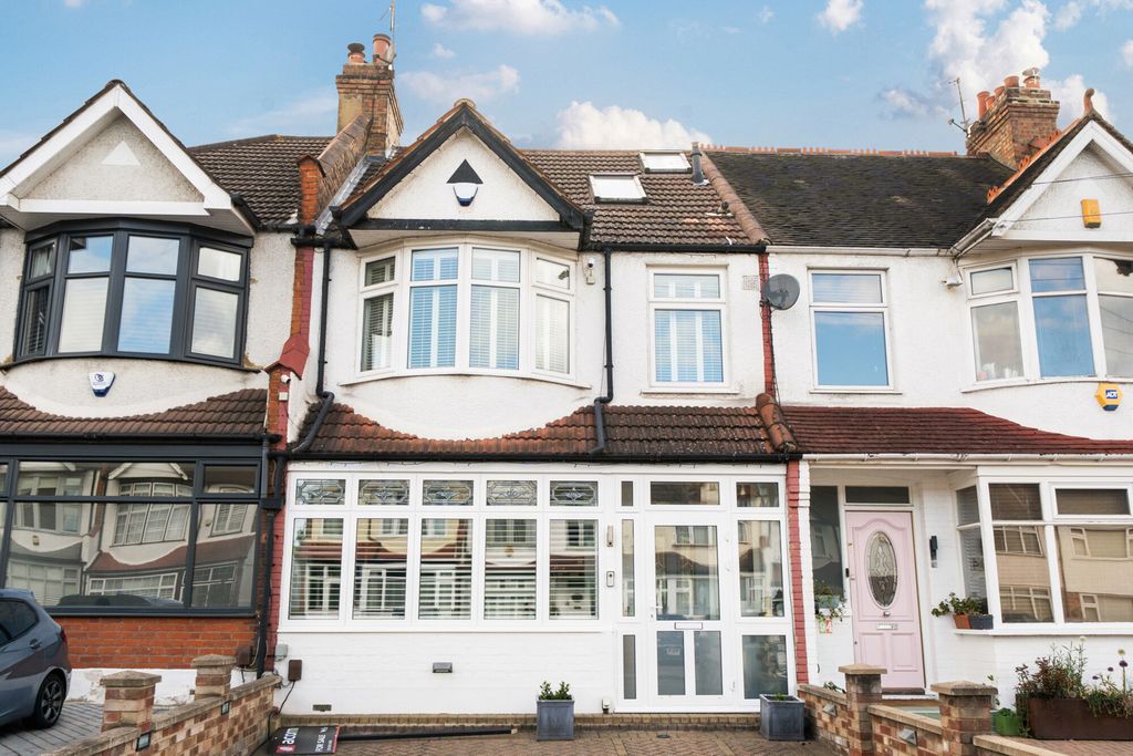 Property photo 1 of 20 1456035-1-6A0201F...