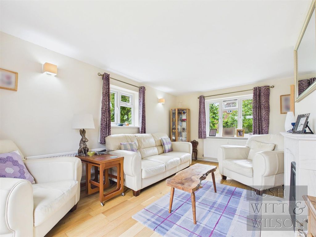 Property photo 3 of 42