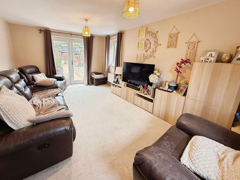 Property photo 3 of 15