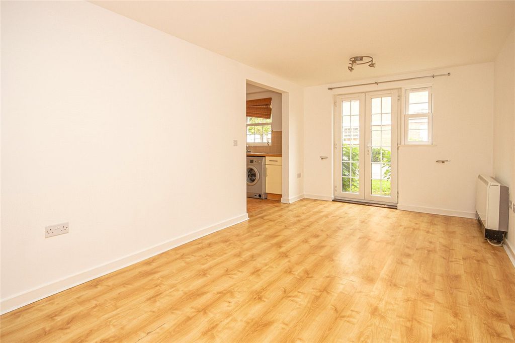 Property photo 2 of 7 Reception Room