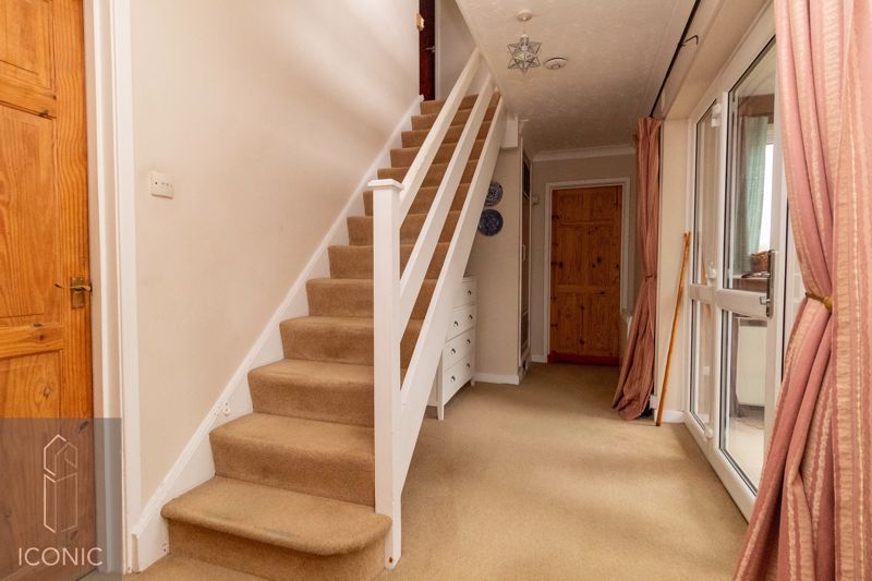 Property photo 2 of 17 Photo 1