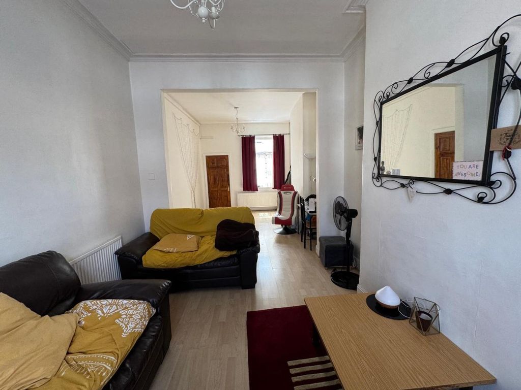 Property photo 3 of 10 3.Jpg