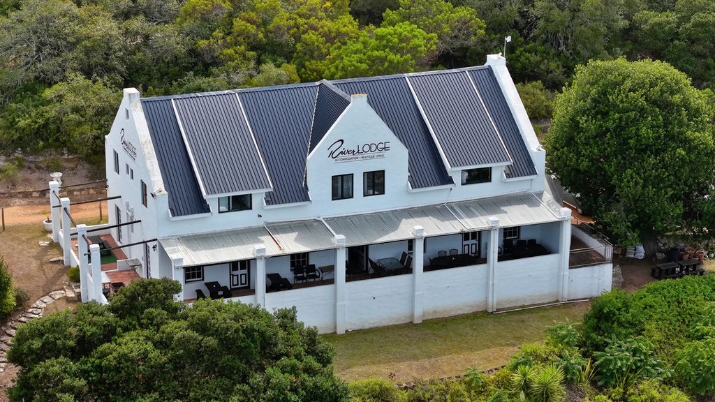 Property photo 1 of 36