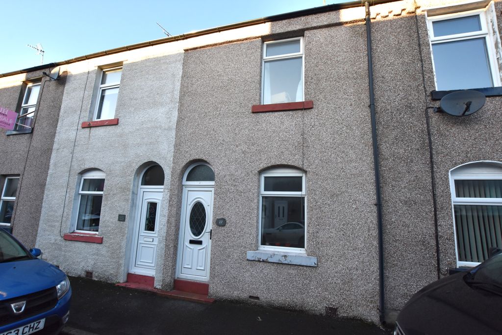 Property photo 1 of 9