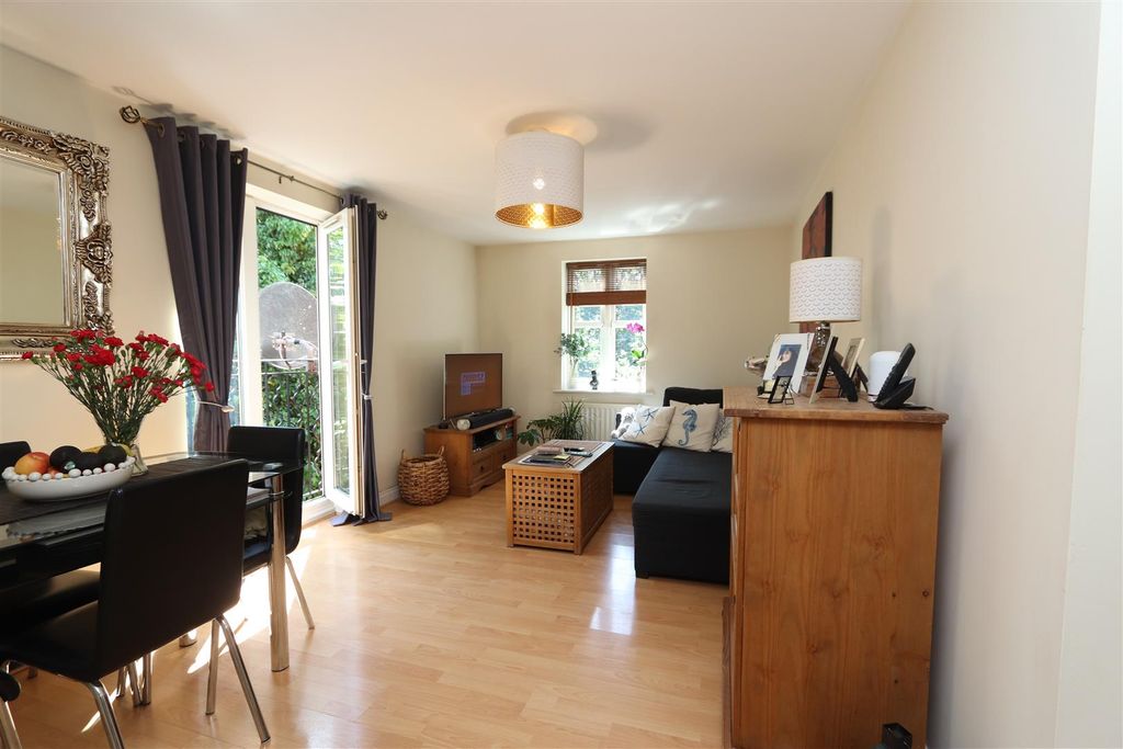 Property photo 3 of 6 Img_4557.Jpg