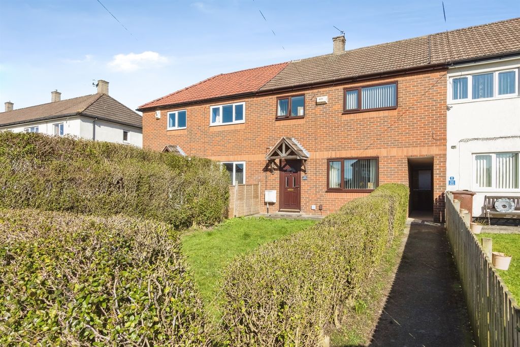 Property photo 1 of 12