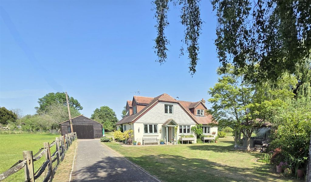 Property photo 1 of 38 N Fm Private Drive