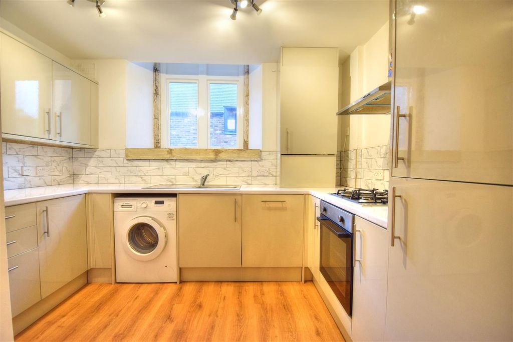 Property photo 3 of 13 Dsc_0817_Enhancer.Jpg