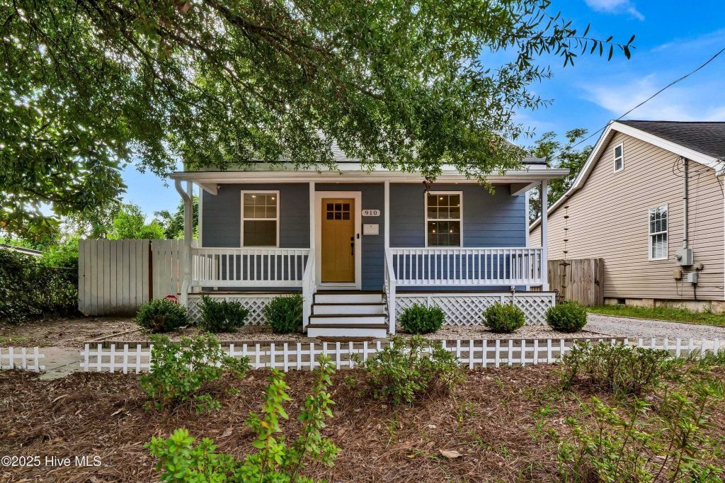 Property photo 1 of 31