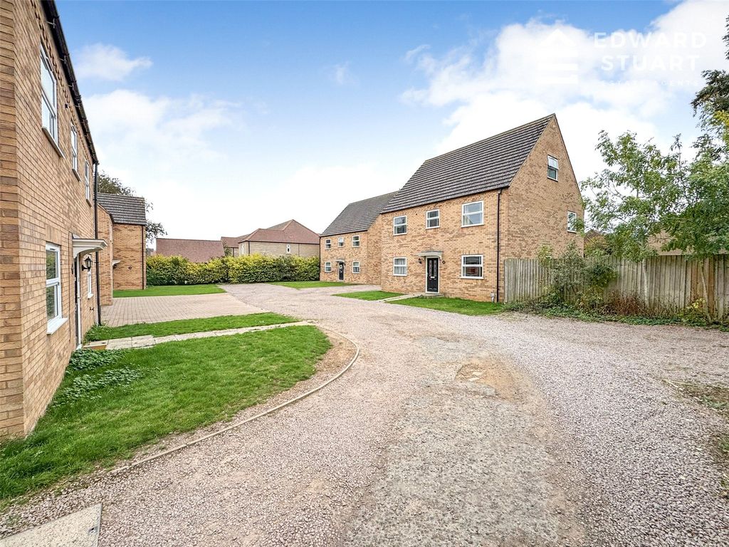 Property photo 2 of 17 Picture No. 18