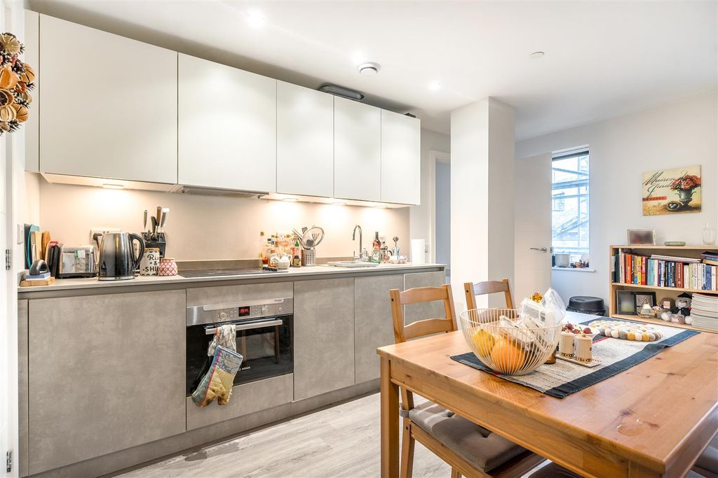 Property photo 2 of 11 1-6968E32542Ac7-1399811-6-6967Ffa5A9E16-1.Jpg