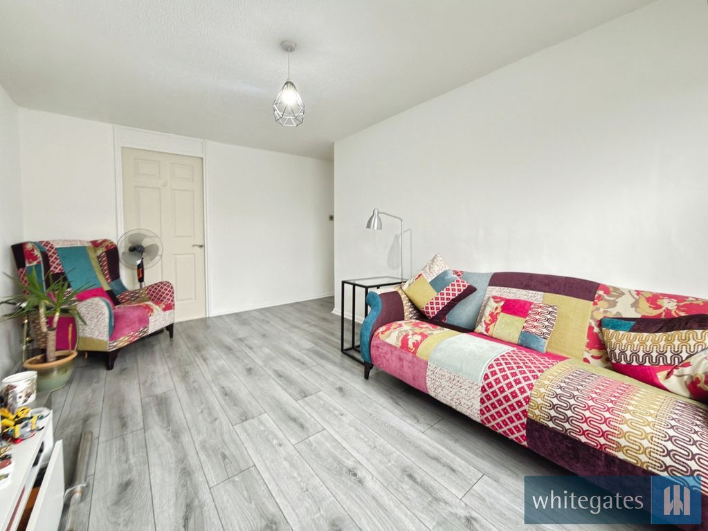 Property photo 2 of 12 Photograph