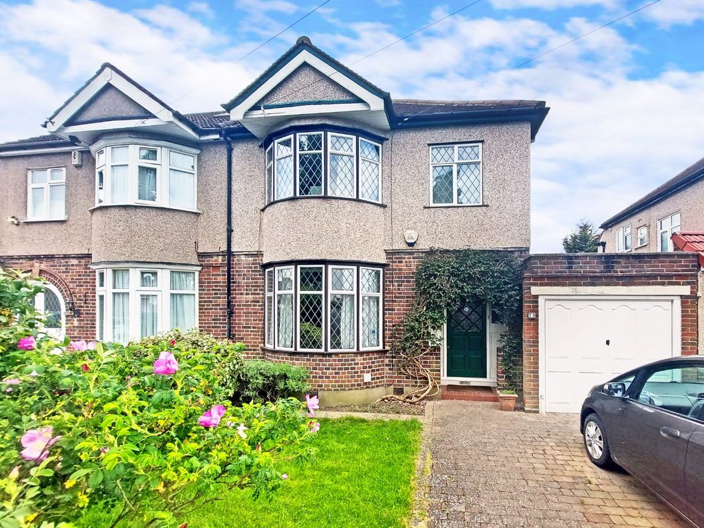 Property photo 1 of 16 4158441