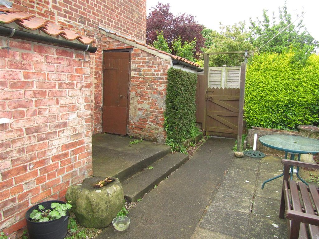 Property photo 3 of 12 Img_8903.Jpg