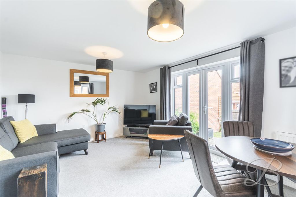 Property photo 3 of 32 7.Jpg