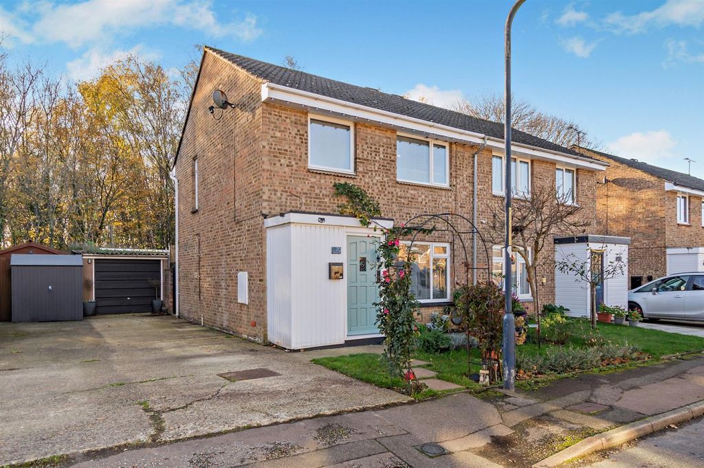 Property photo 1 of 15 Betsham Ext.Jpg