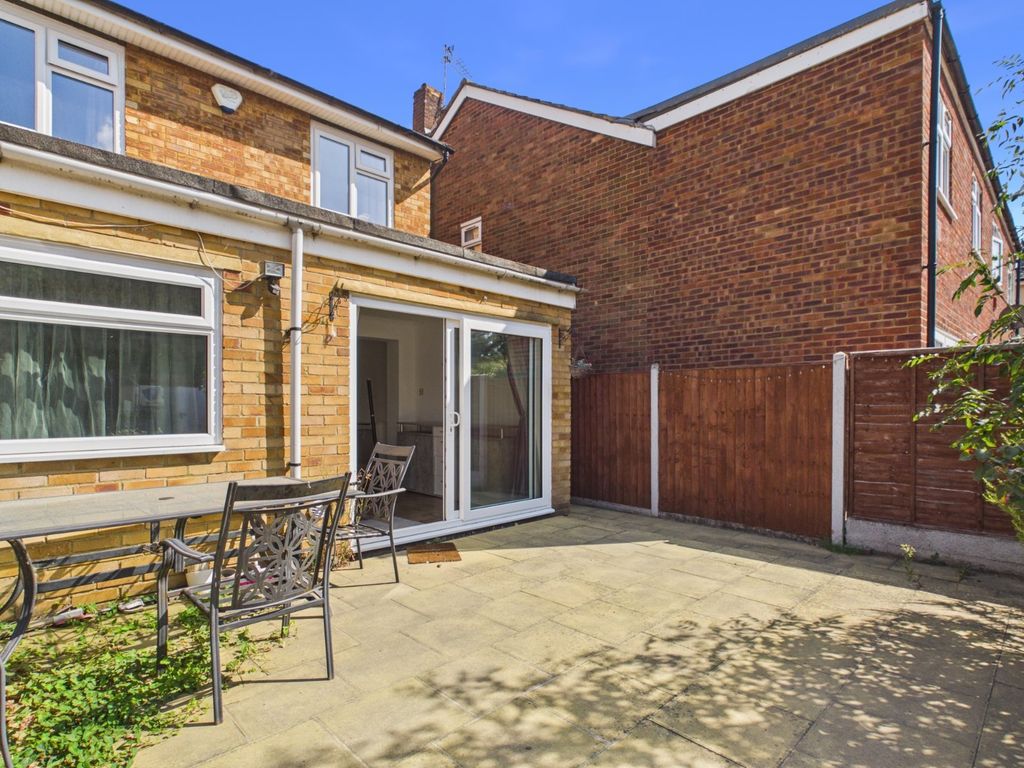 Property photo 1 of 14 Picture No. 12