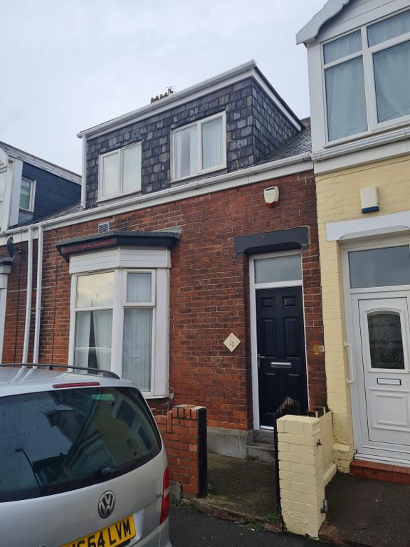 Property photo 1 of 1