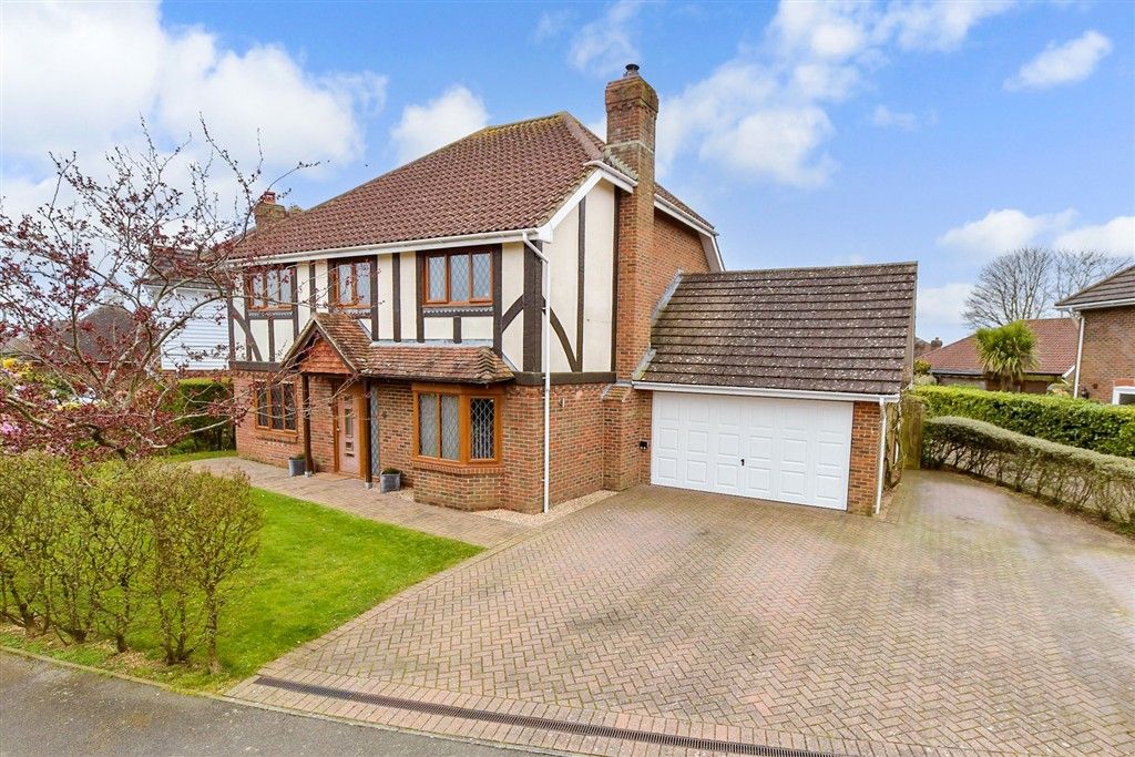 Property photo 1 of 17 External (Web)