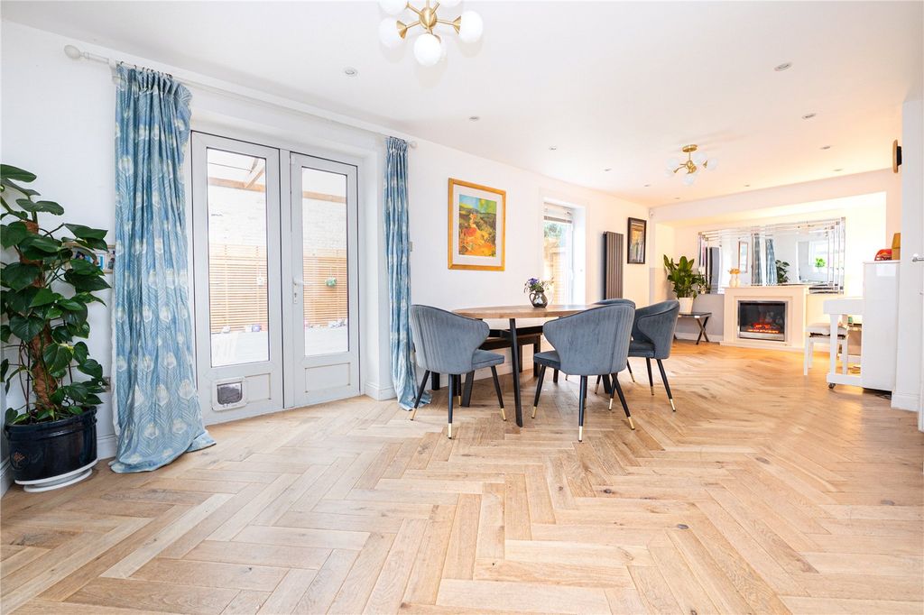 Property photo 2 of 24 Picture No. 2