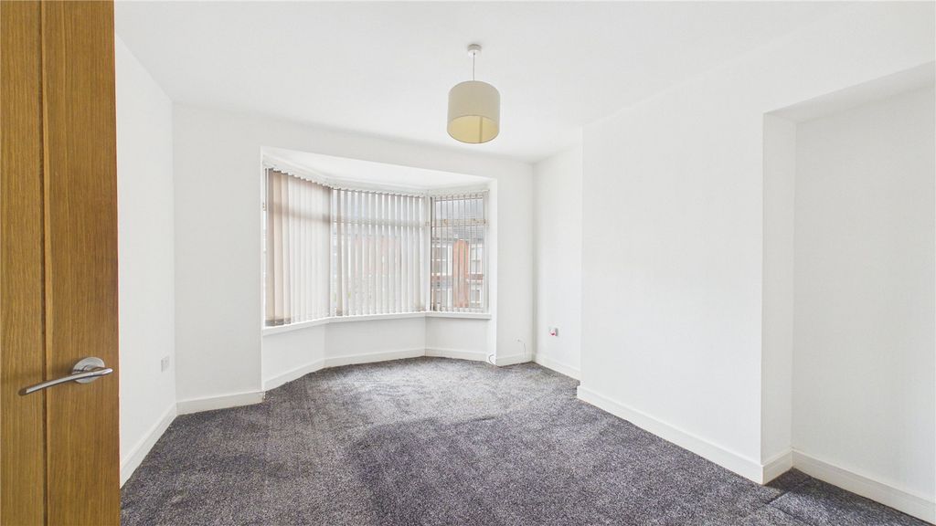 Property photo 1 of 9 Picture No. 07