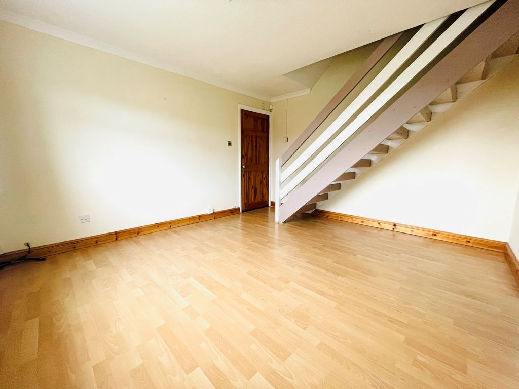 Property photo 3 of 8 Living Room