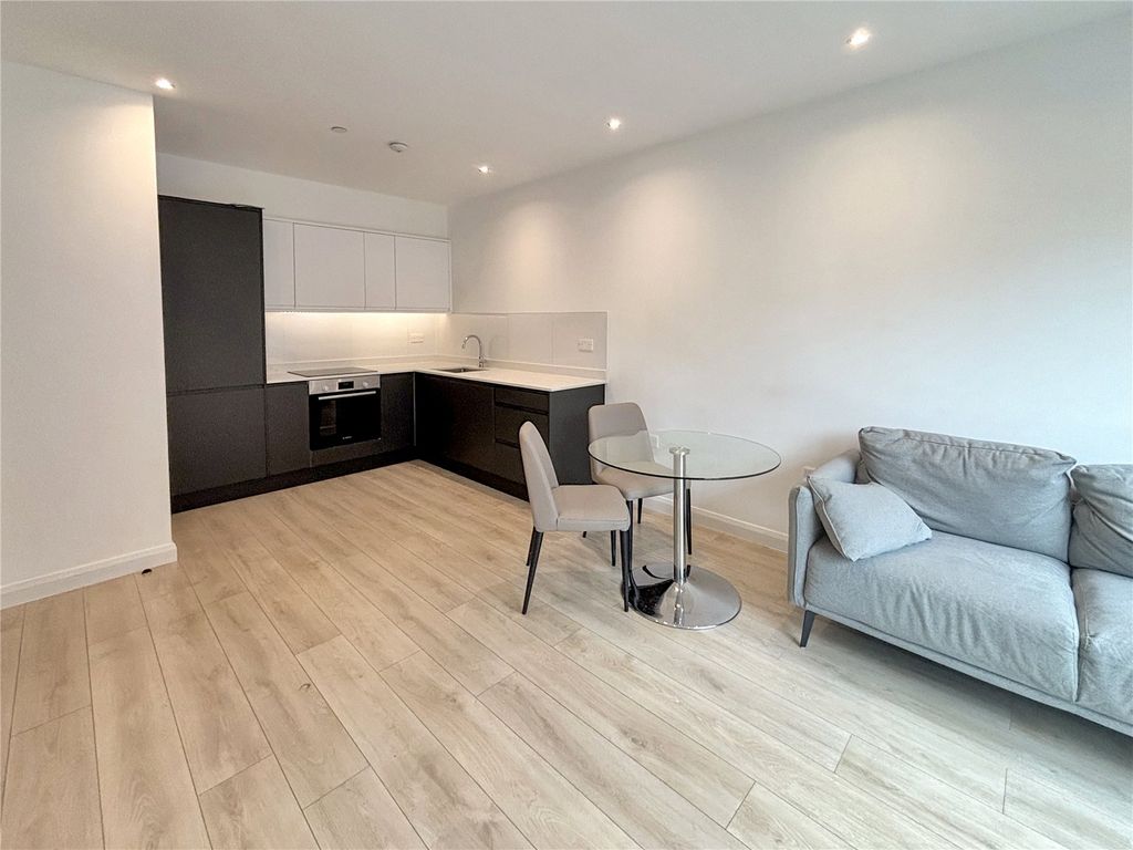 Property photo 1 of 6 Picture No. 06