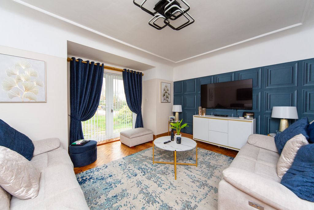 Property photo 3 of 29