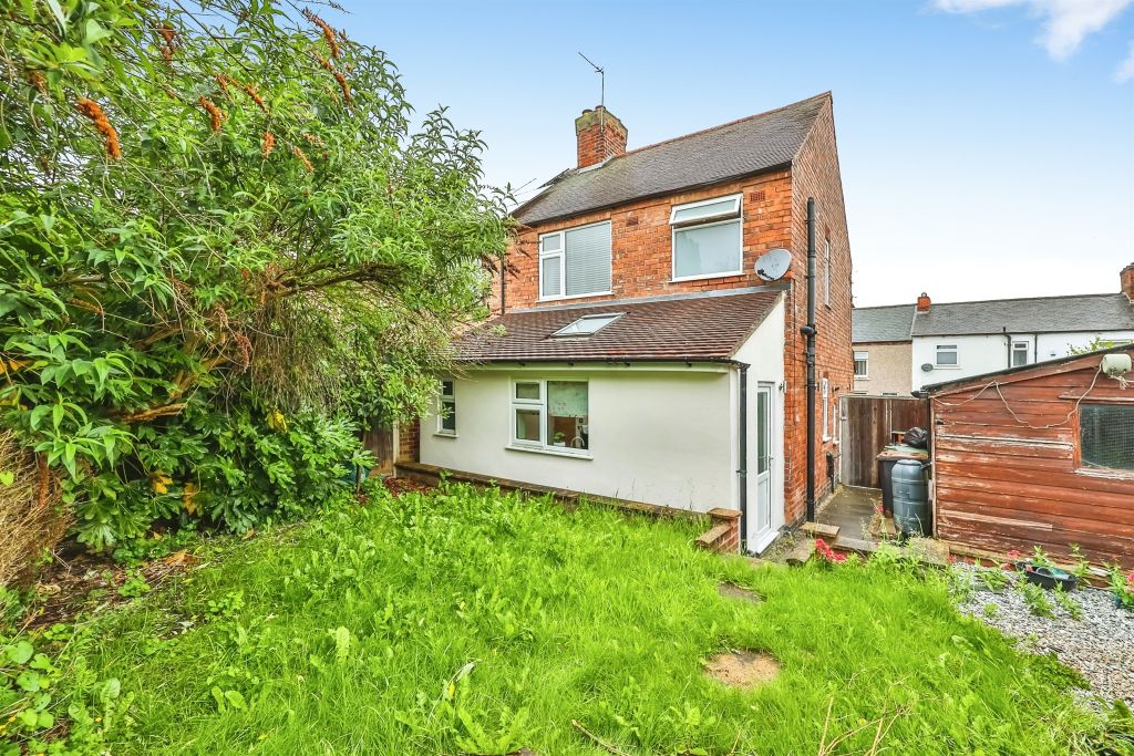 Property photo 2 of 19