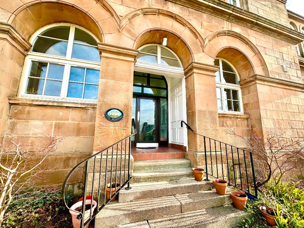 Property photo 2 of 33 Photo 2