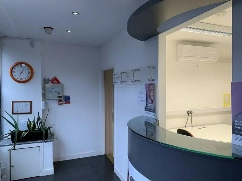 Property photo 2 of 6