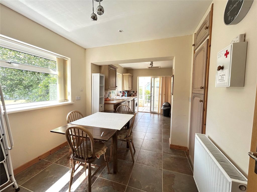 Property photo 2 of 13 Picture No. 26