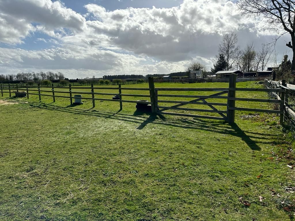 Property photo 2 of 7 Land