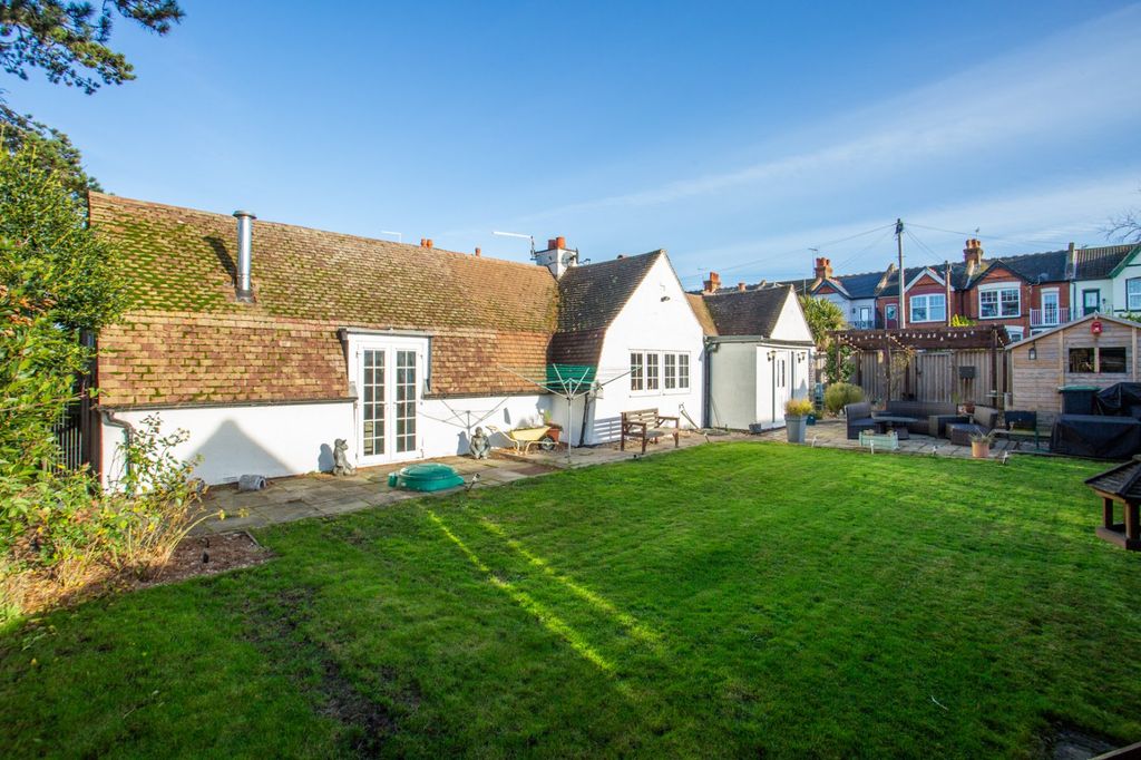 Property photo 1 of 17 Picture 1