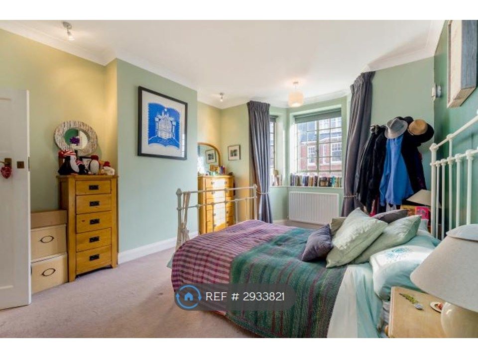 Property photo 3 of 8