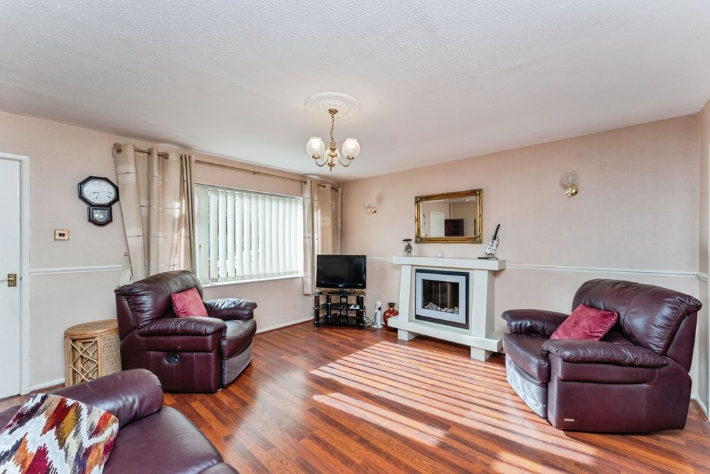 Property photo 3 of 29 Pbox-Img.Jpg