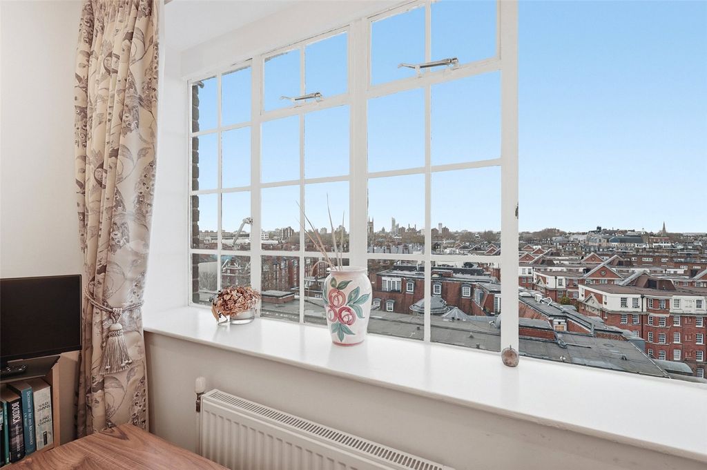 Property photo 3 of 10 Picture No. 16