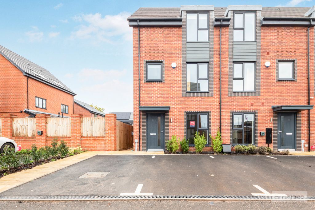 Property photo 1 of 15 Image