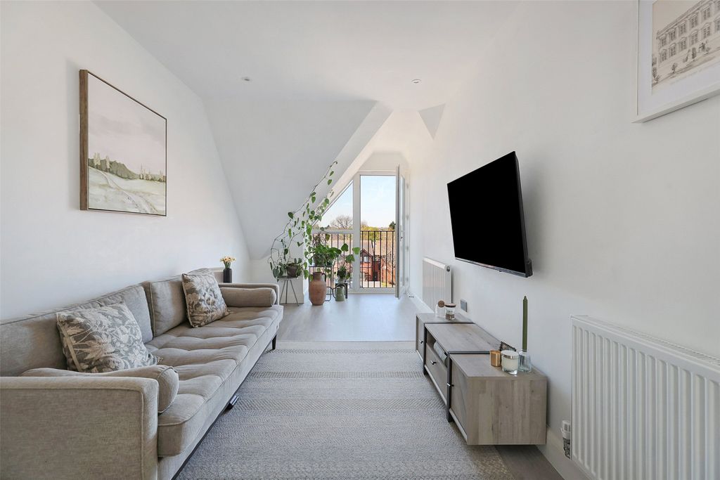 Property photo 2 of 13 Picture No. 01