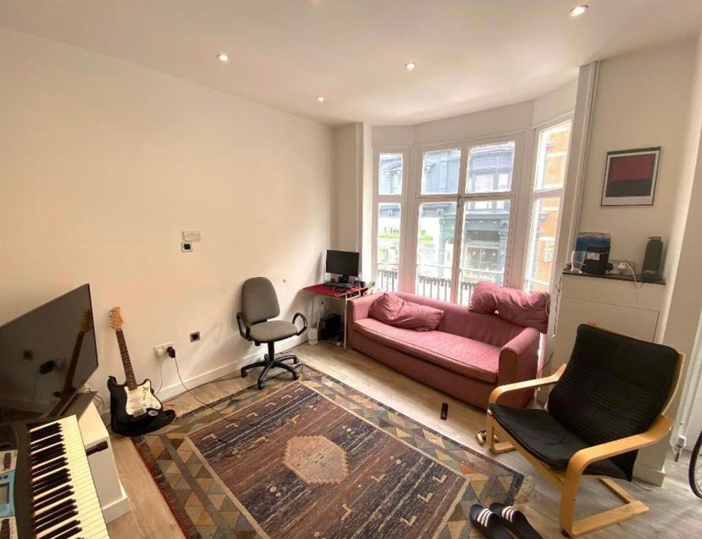 Property photo 3 of 7