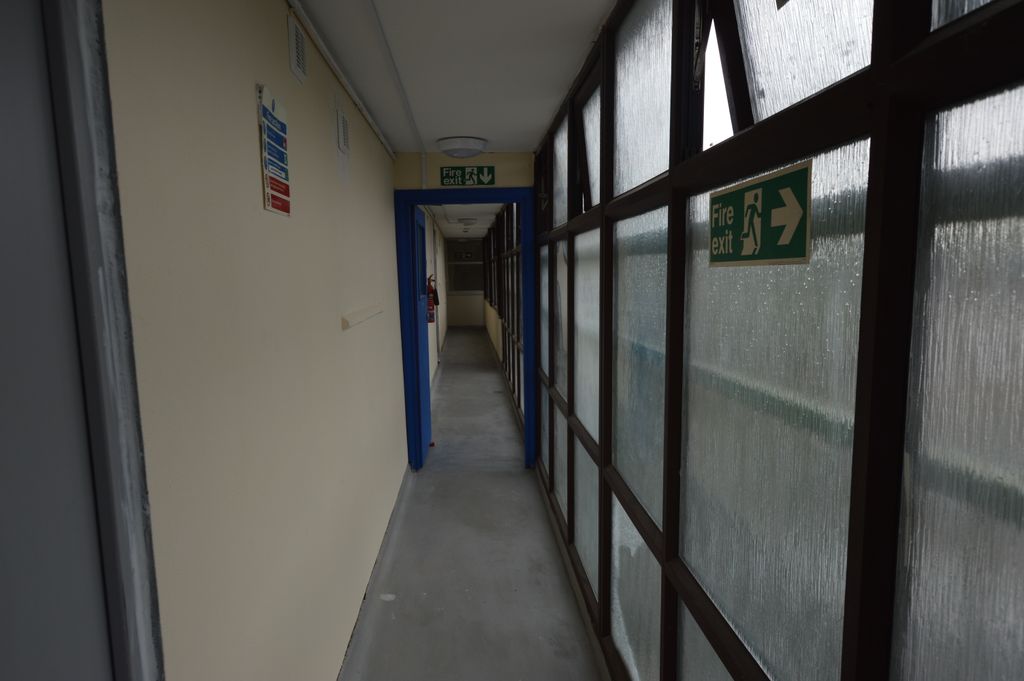 Property photo 1 of 37