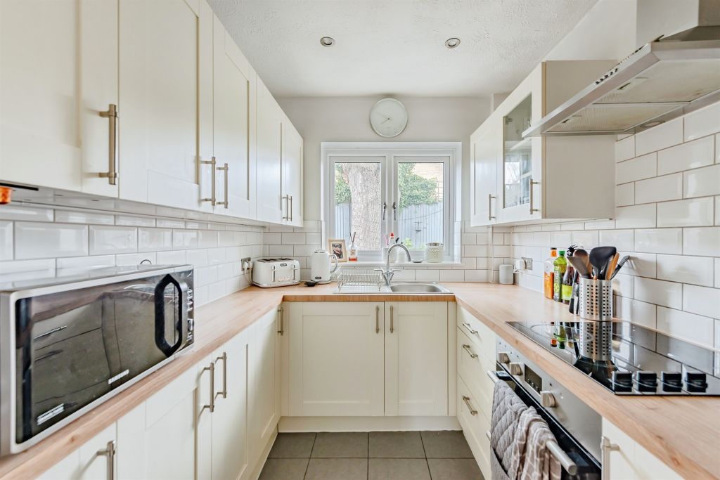 Property photo 3 of 14