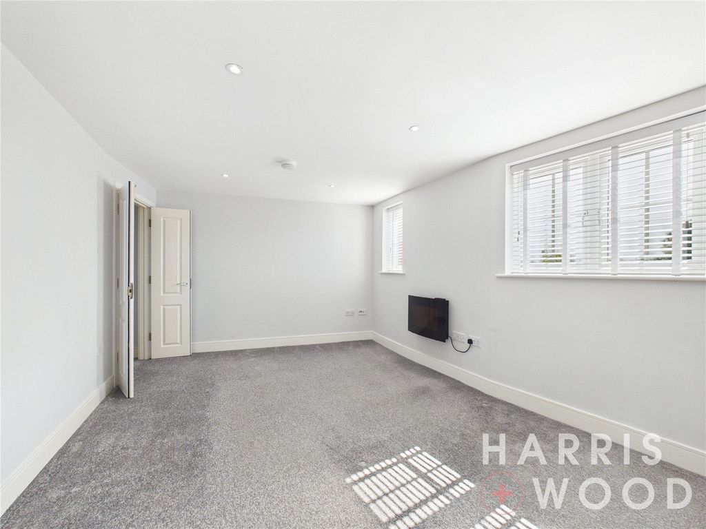 Property photo 2 of 17 Picture No. 07