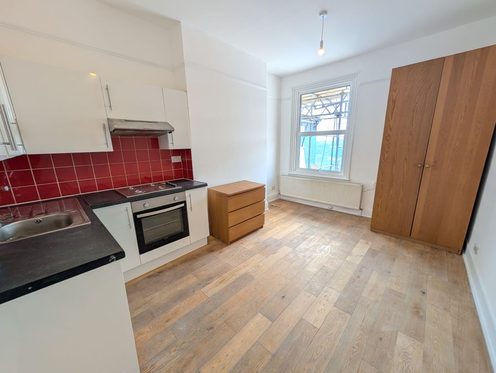 Property photo 1 of 4