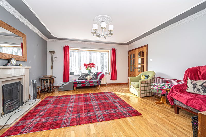 Property photo 2 of 27 Lounge