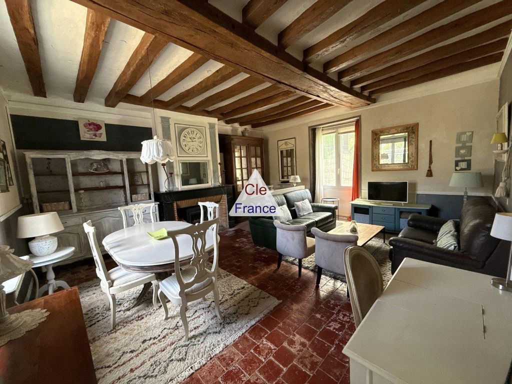 Property photo 2 of 8