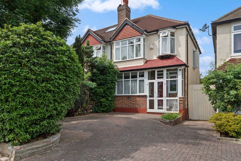 Property photo 1 of 11 Photo 9