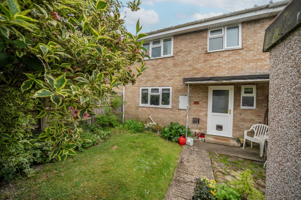 Property photo 2 of 24