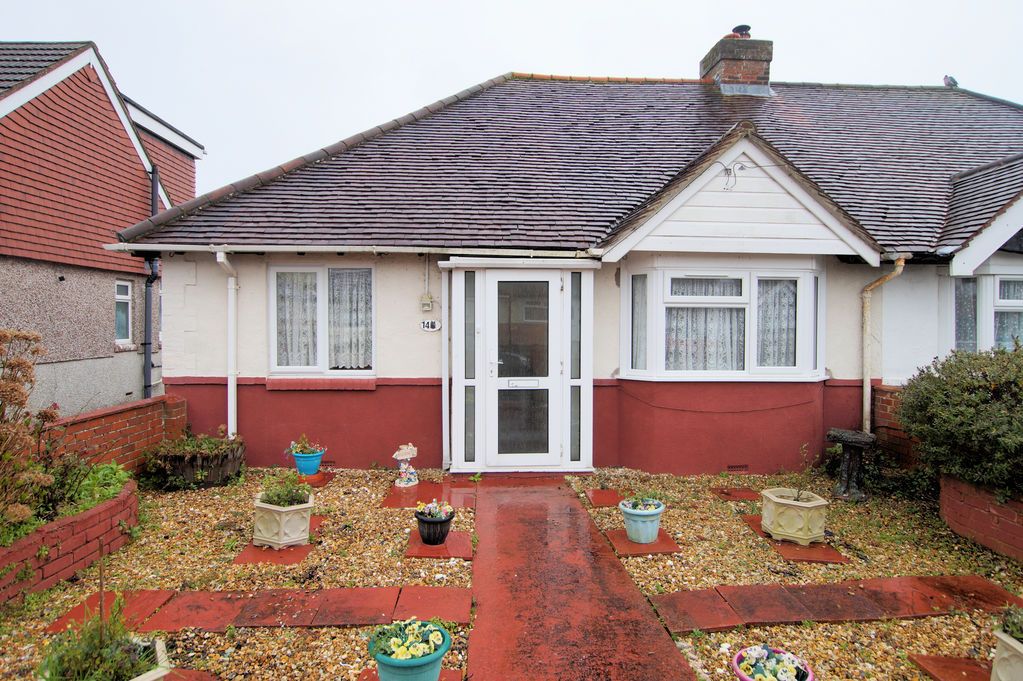 Property photo 1 of 20 Front