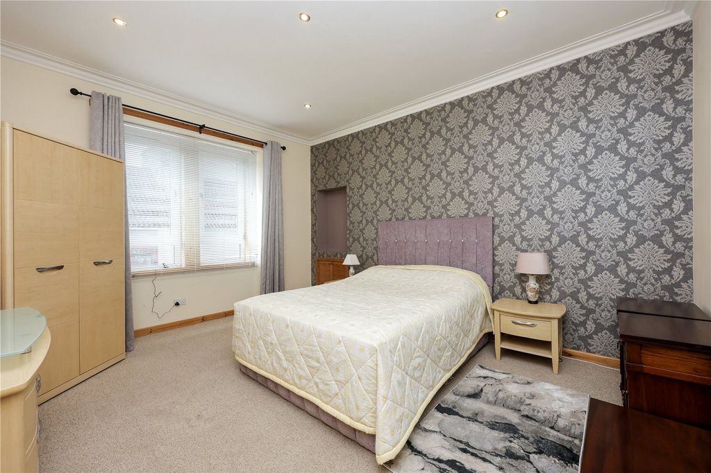 Additional image 4 of 2 bed flat for saleForth Street, Leven, Fife KY8